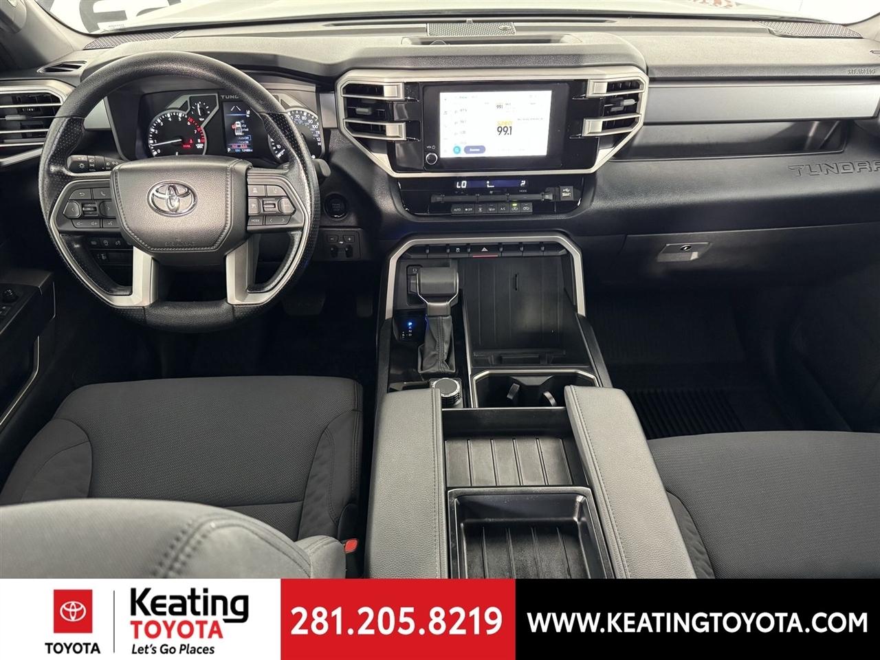 Toyota Tundra SR5 CrewMax 2WD 2025