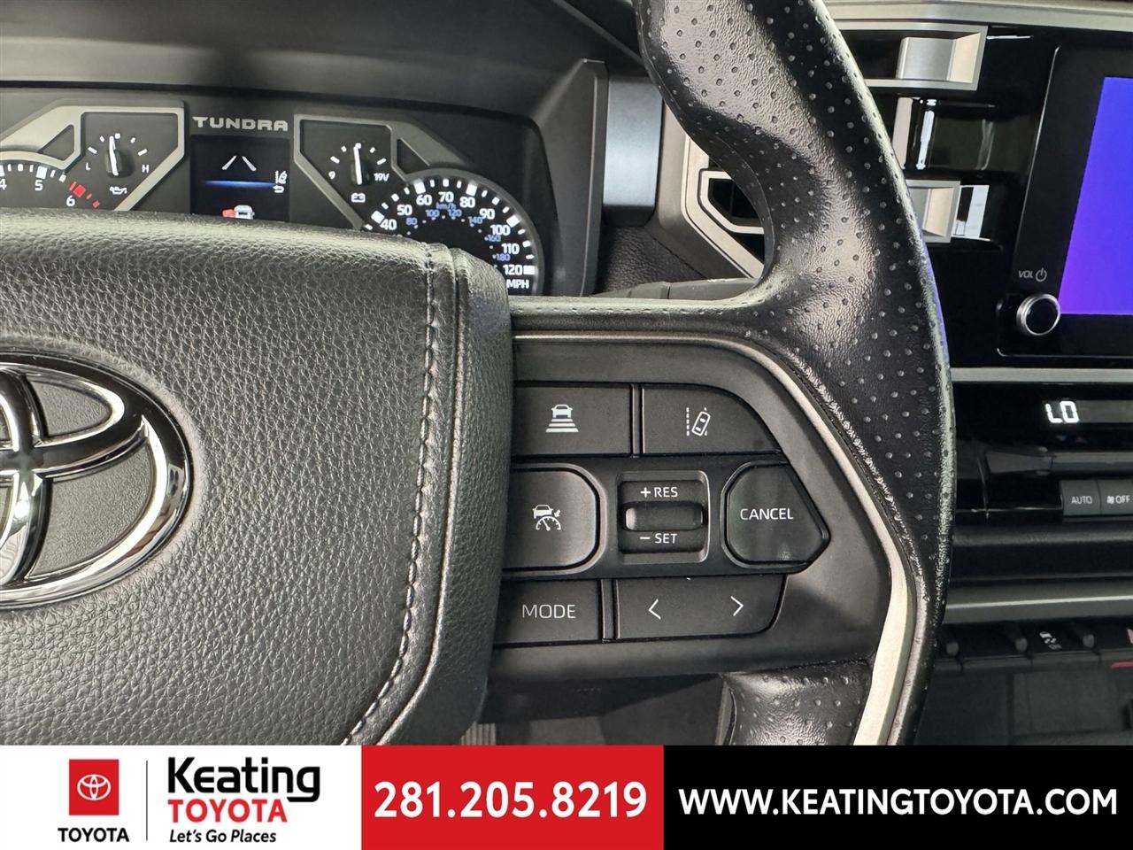 Toyota Tundra SR5 CrewMax 2WD 2025