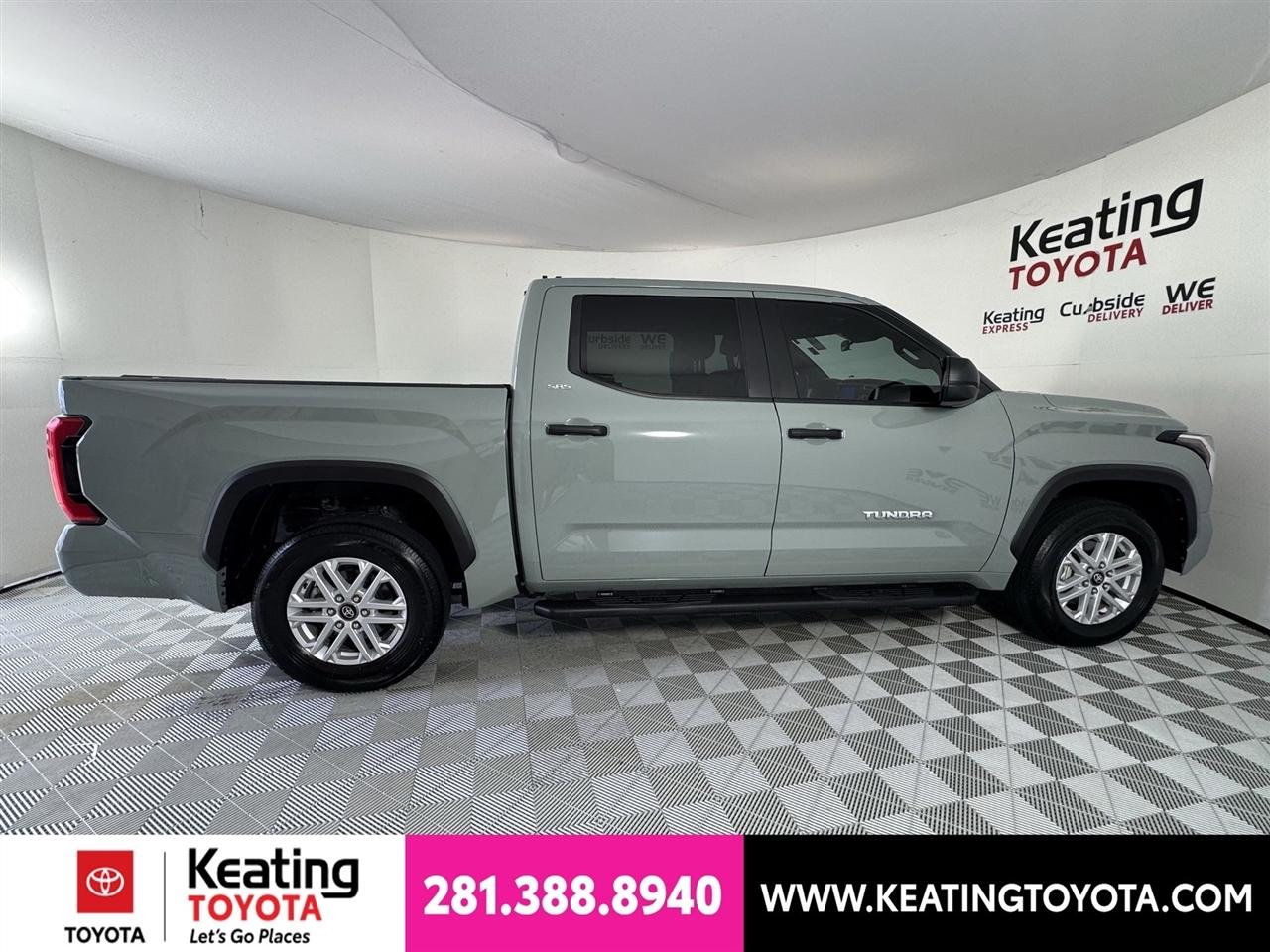 Toyota Tundra SR5 CrewMax 2WD 2025