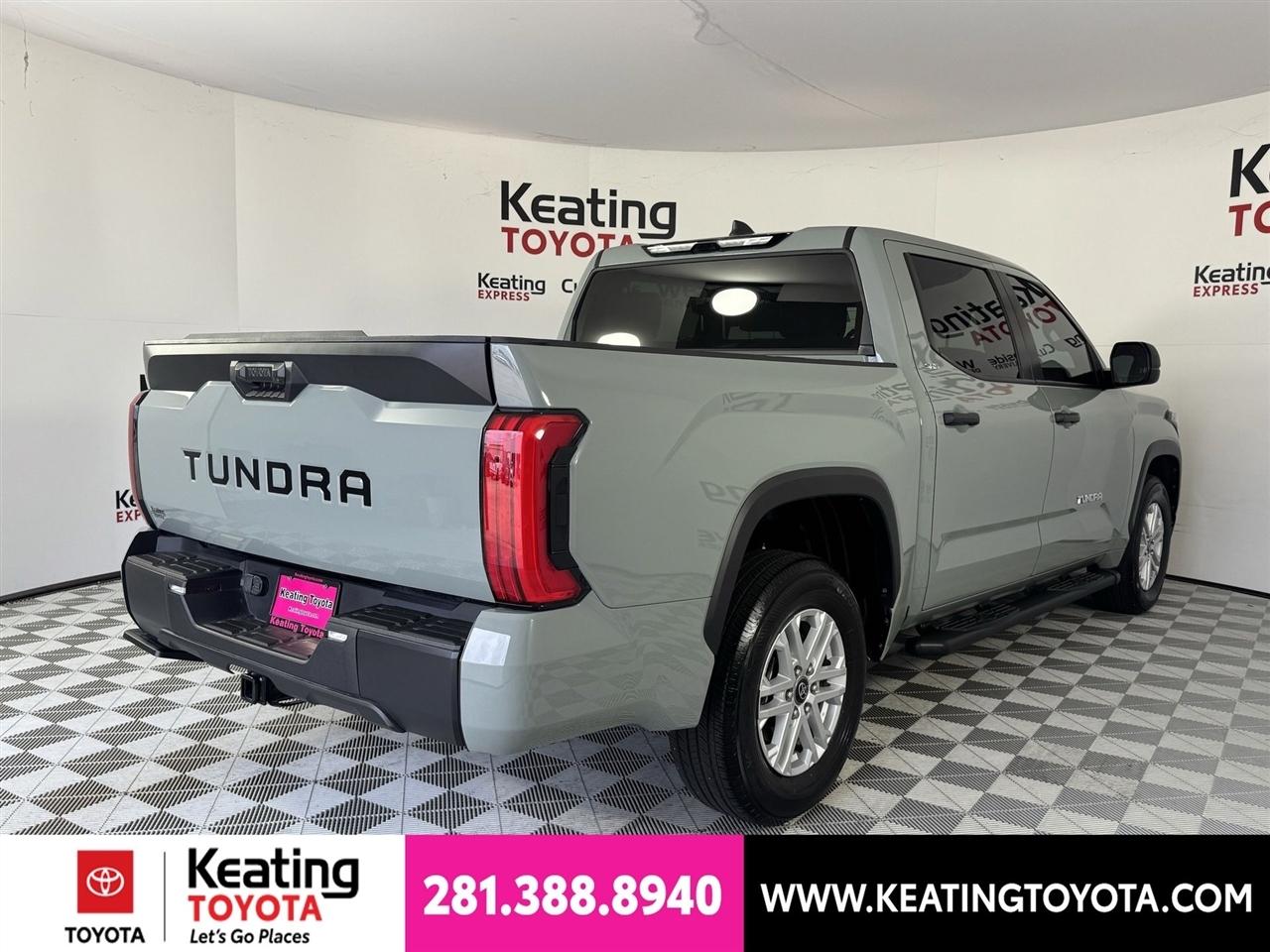 Toyota Tundra SR5 CrewMax 2WD 2025