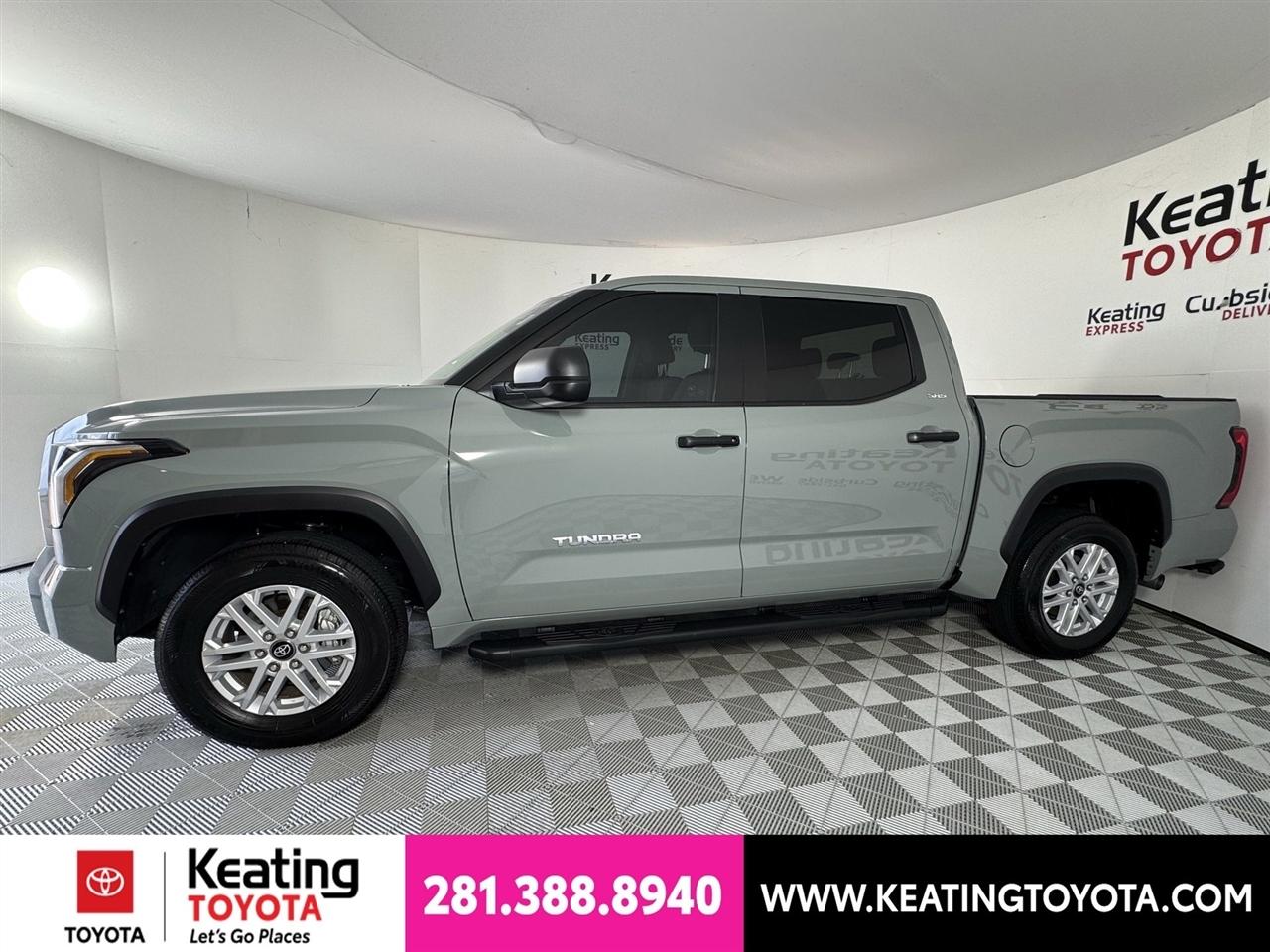 Toyota Tundra SR5 CrewMax 2WD 2025