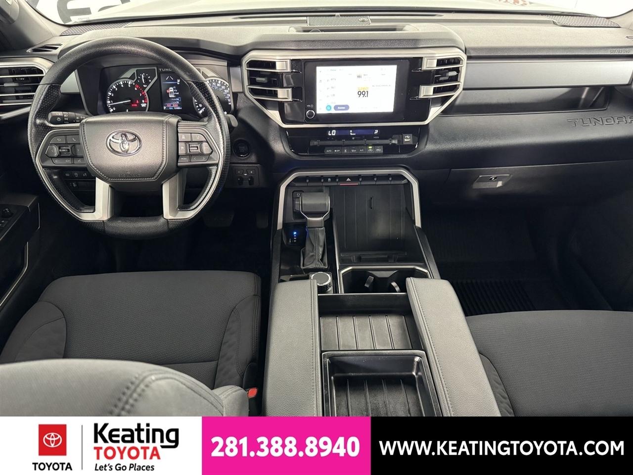 Toyota Tundra SR5 CrewMax 2WD 2025