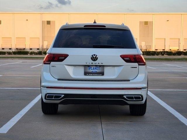 Volkswagen Tiguan SEL R-Line 4MOTION 2022
