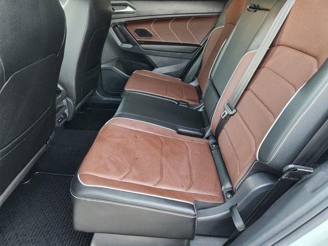 Volkswagen Tiguan SEL R-Line 4MOTION 2022