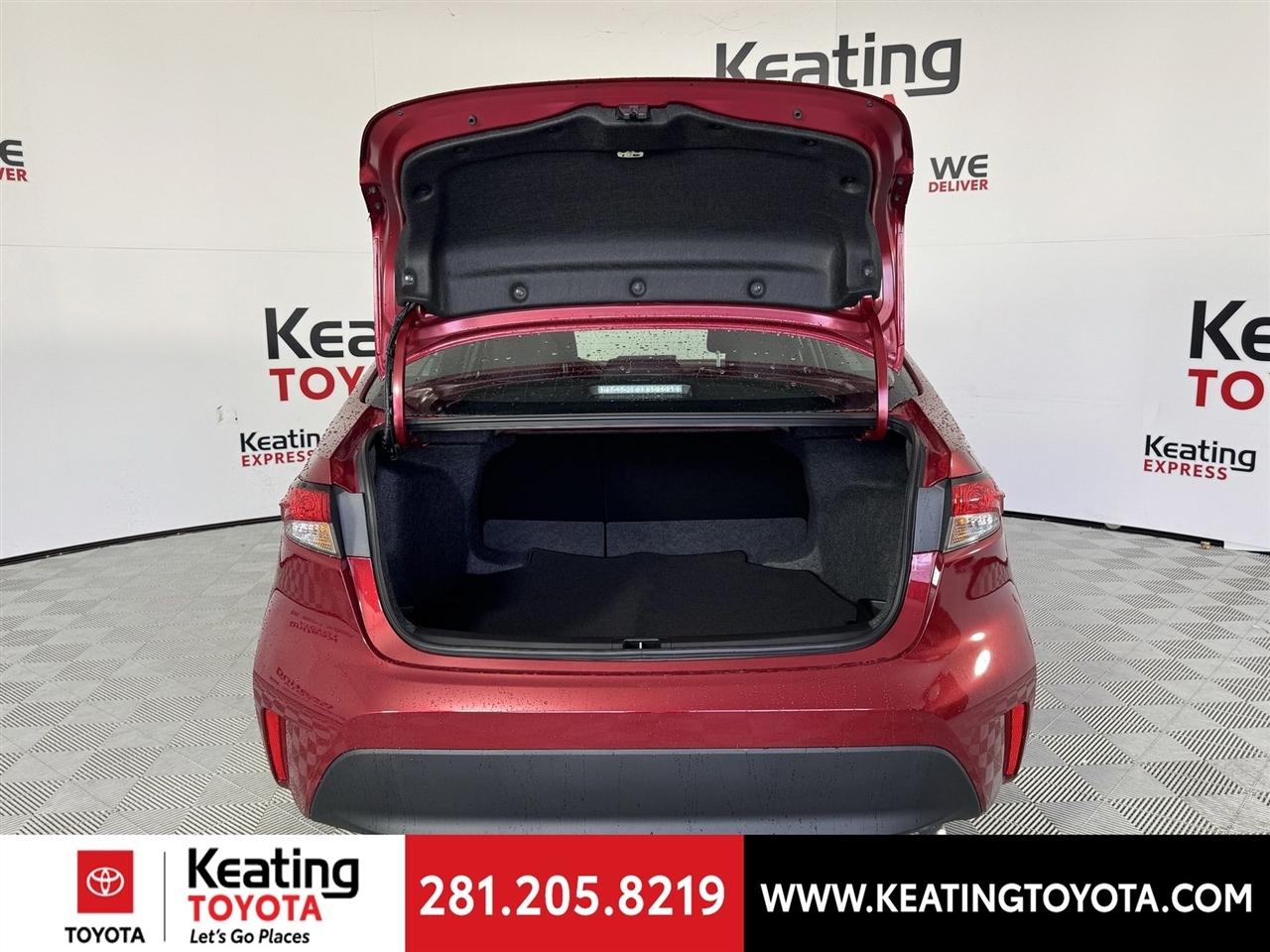 Toyota Corolla LE 2026