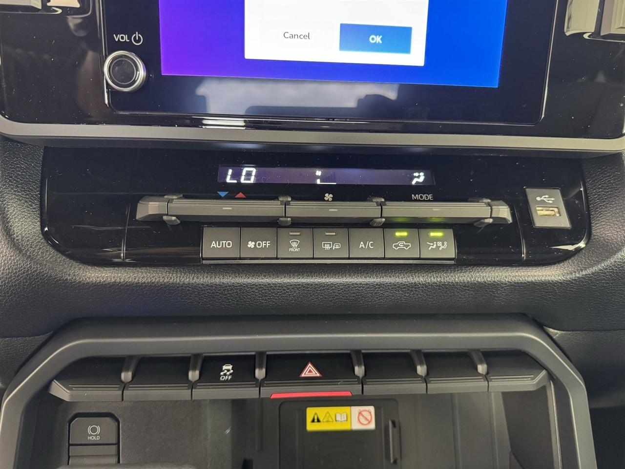 Toyota Tundra SR5 CrewMax 2WD 2026