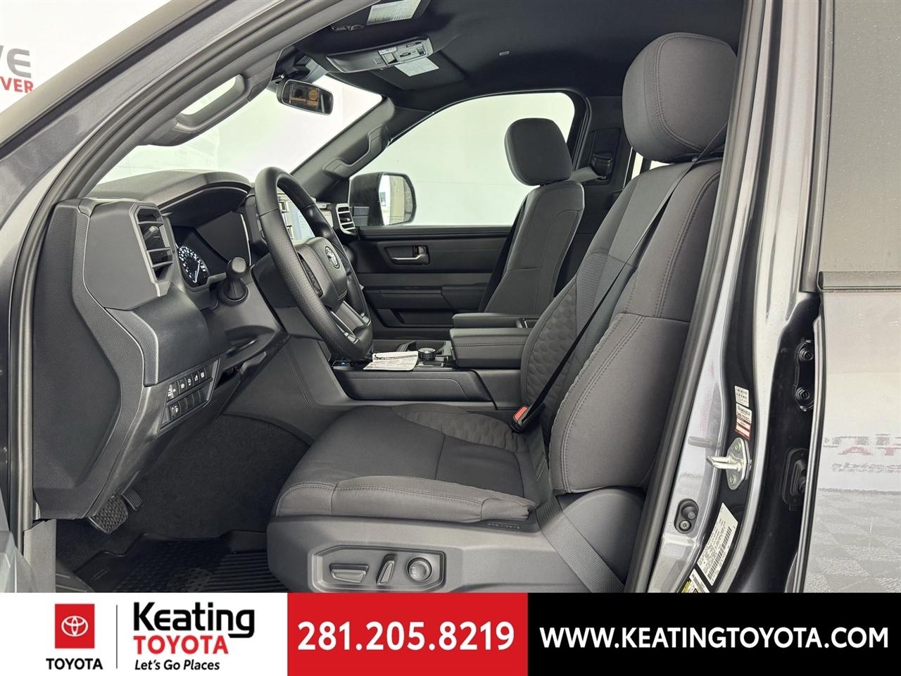 Toyota Tundra SR5 CrewMax 2WD 2026