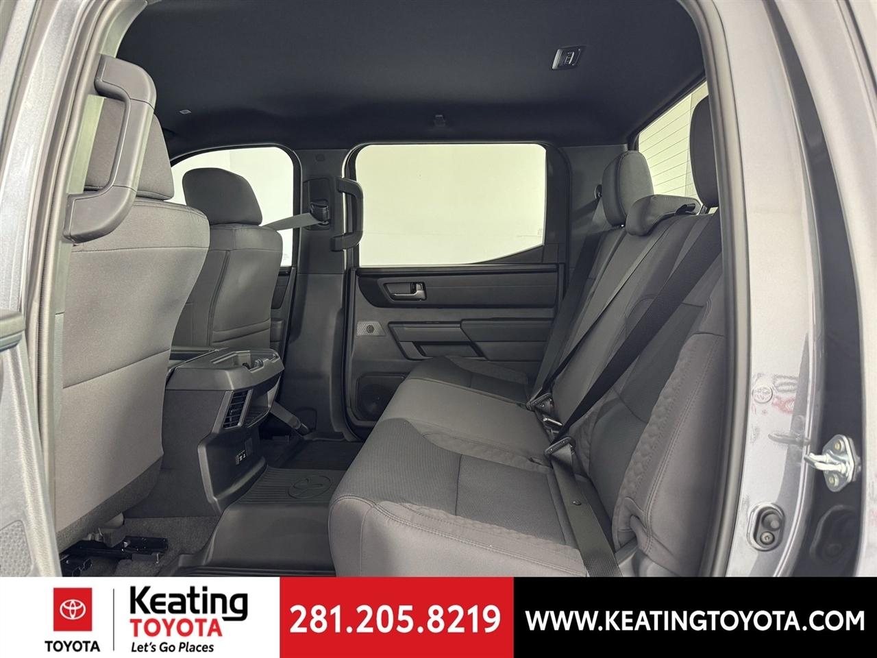 Toyota Tundra SR5 CrewMax 2WD 2026