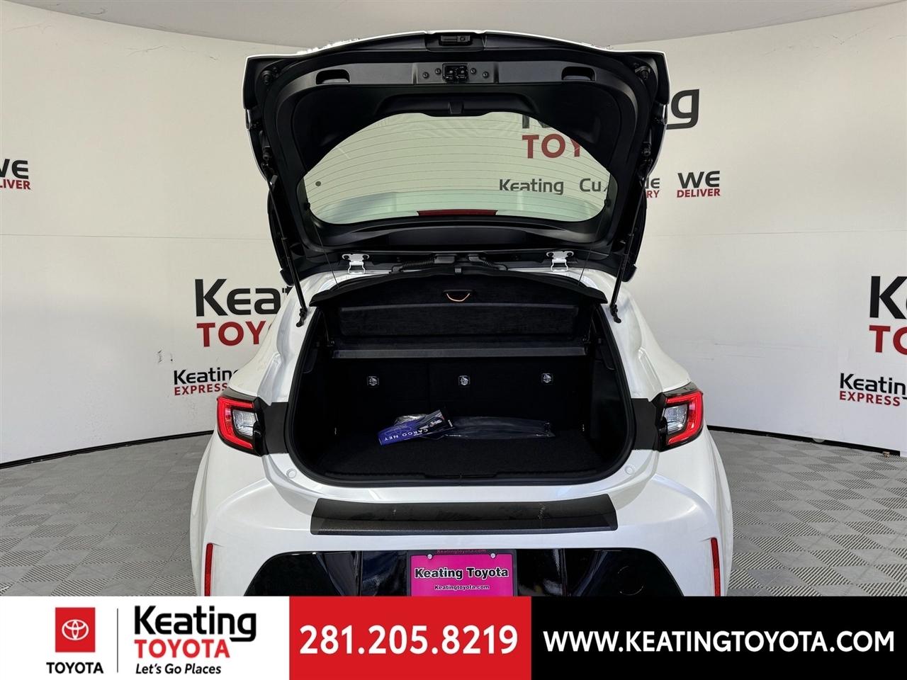 Toyota Corolla SE Hatchback 2026