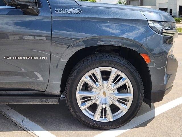 Chevrolet Suburban High Country 2021