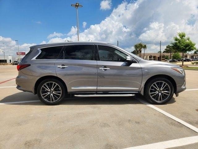 Infiniti QX60 Base FWD 2017