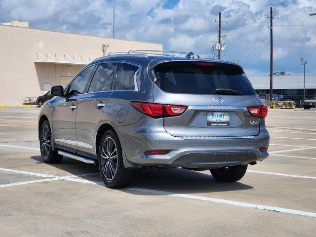 Infiniti QX60 Base FWD 2017