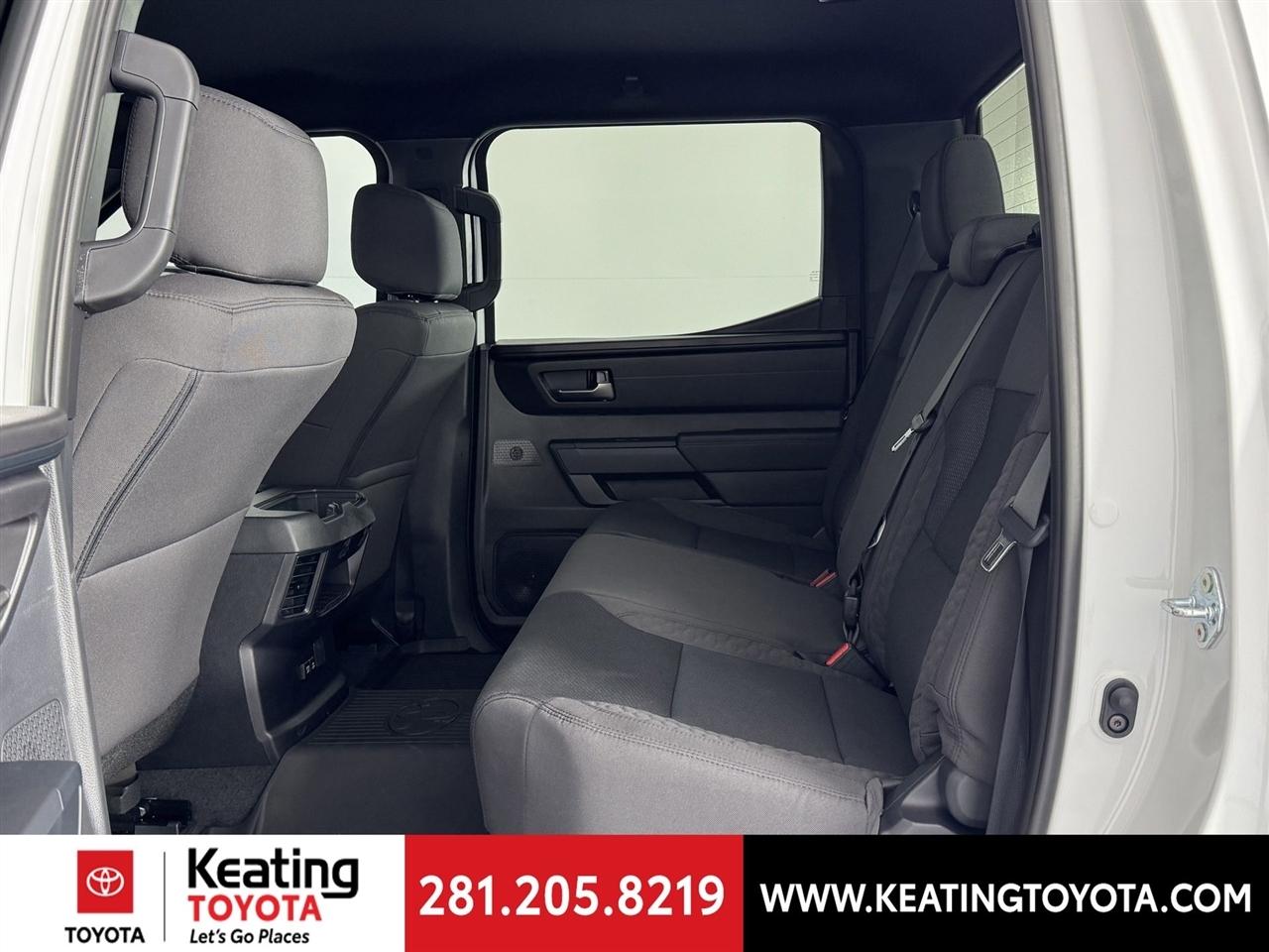 Toyota Tundra SR5 CrewMax 2WD 2026