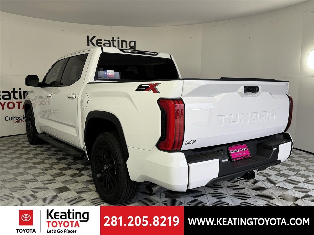 Toyota Tundra SR5 CrewMax 2WD 2026