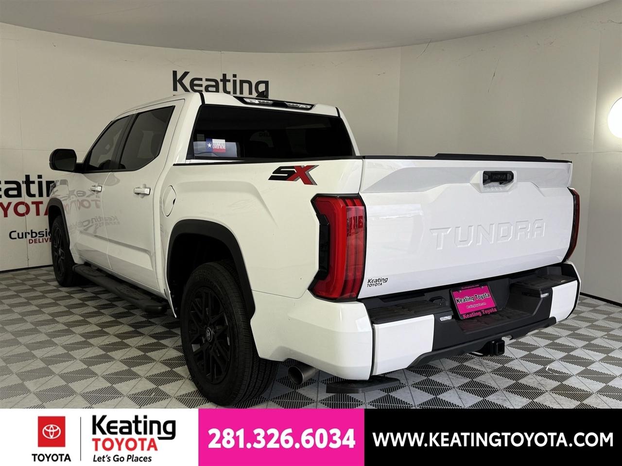 Toyota Tundra SR5 CrewMax 2WD 2026