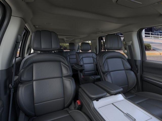 Lincoln Navigator L Premiere 2026