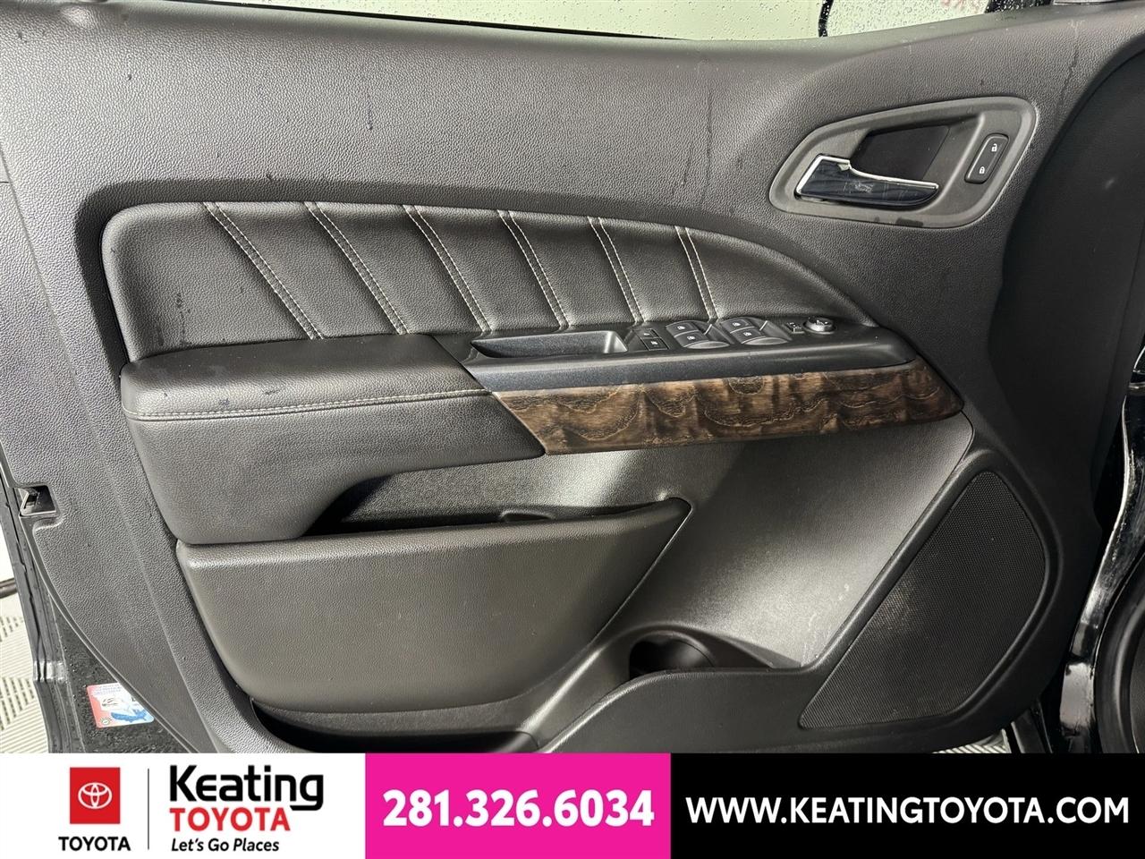 GMC Canyon Denali Crew Cab Long Box 4WD 2022