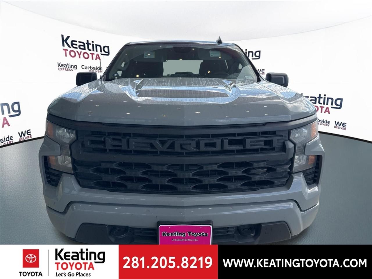 Chevrolet Silverado 1500 Custom Crew Cab 2WD 2024