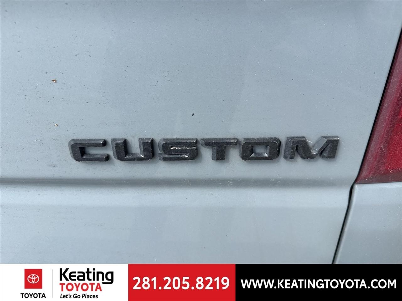 Chevrolet Silverado 1500 Custom Crew Cab 2WD 2024