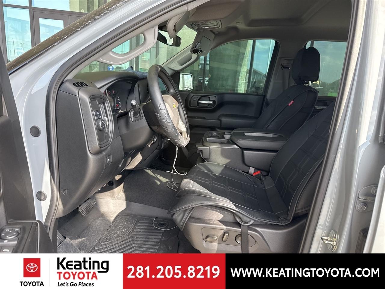 Chevrolet Silverado 1500 Custom Crew Cab 2WD 2024