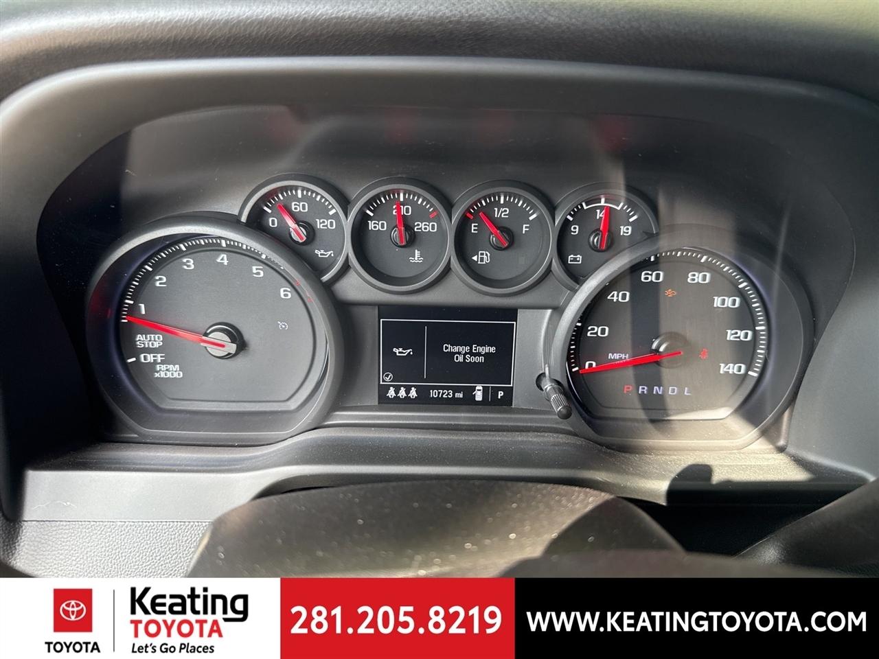 Chevrolet Silverado 1500 Custom Crew Cab 2WD 2024