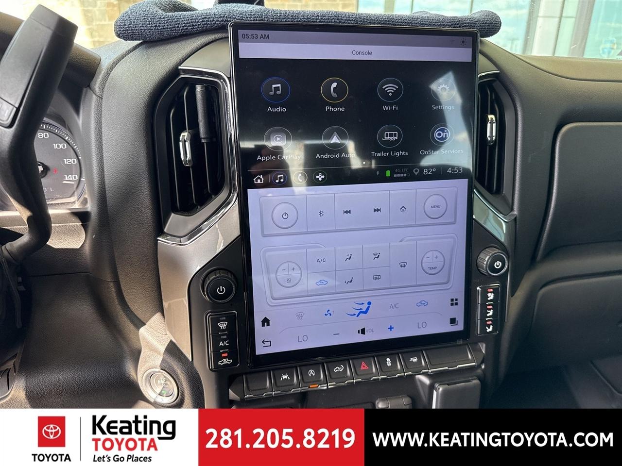 Chevrolet Silverado 1500 Custom Crew Cab 2WD 2024