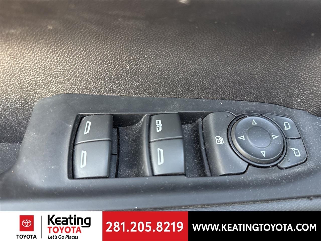 Chevrolet Silverado 1500 Custom Crew Cab 2WD 2023