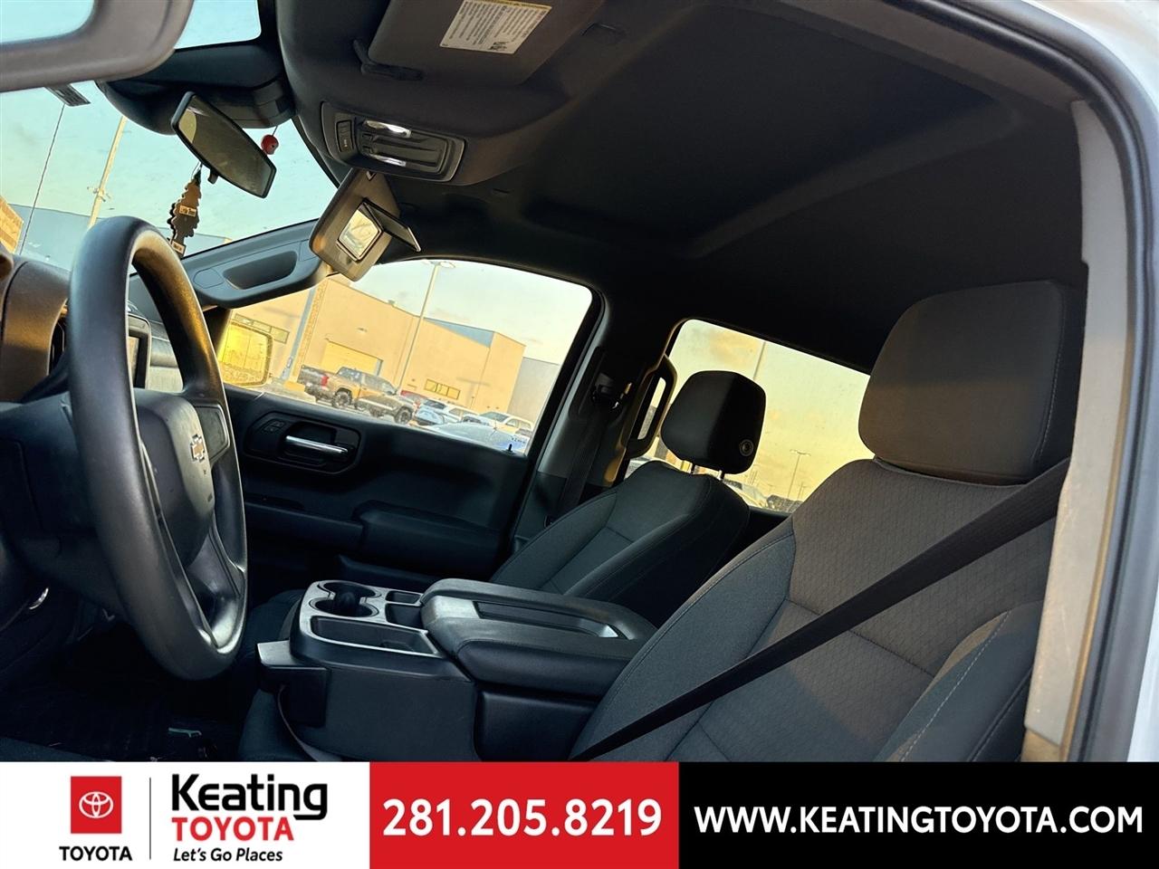 Chevrolet Silverado 1500 Custom Crew Cab 2WD 2023