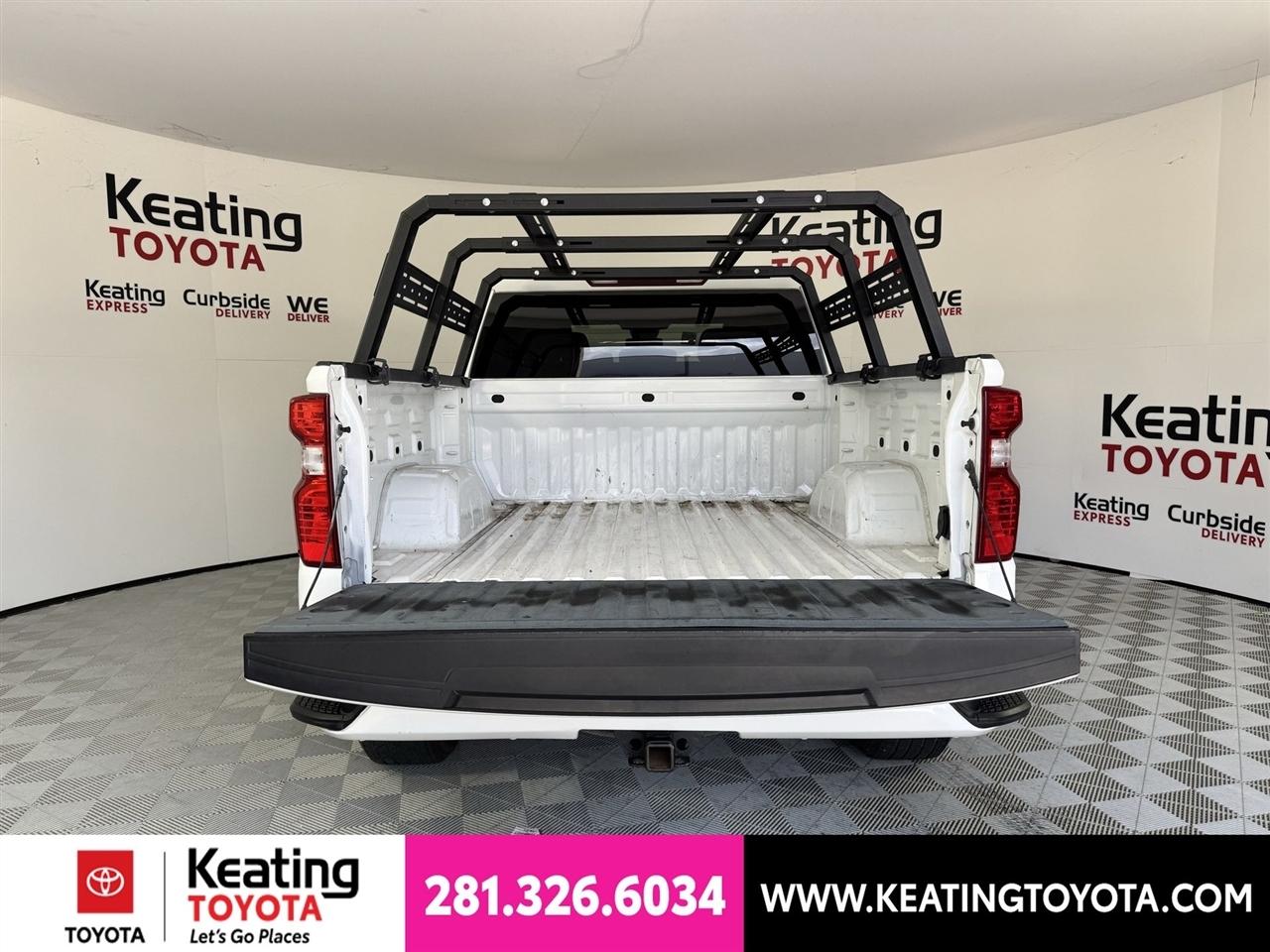 Chevrolet Silverado 1500 Custom Crew Cab 2WD 2023