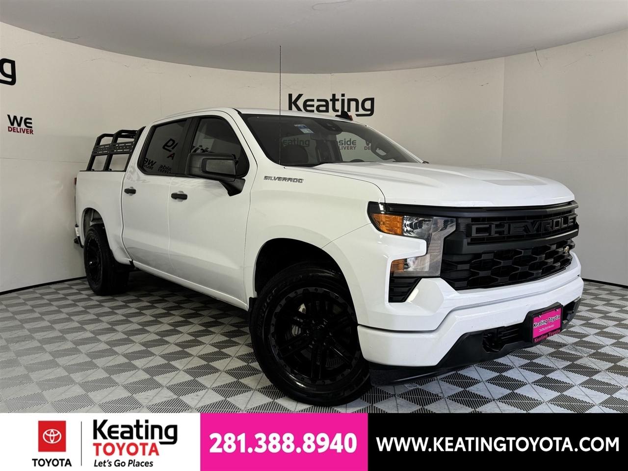 Chevrolet Silverado 1500 Custom Crew Cab 2WD 2023