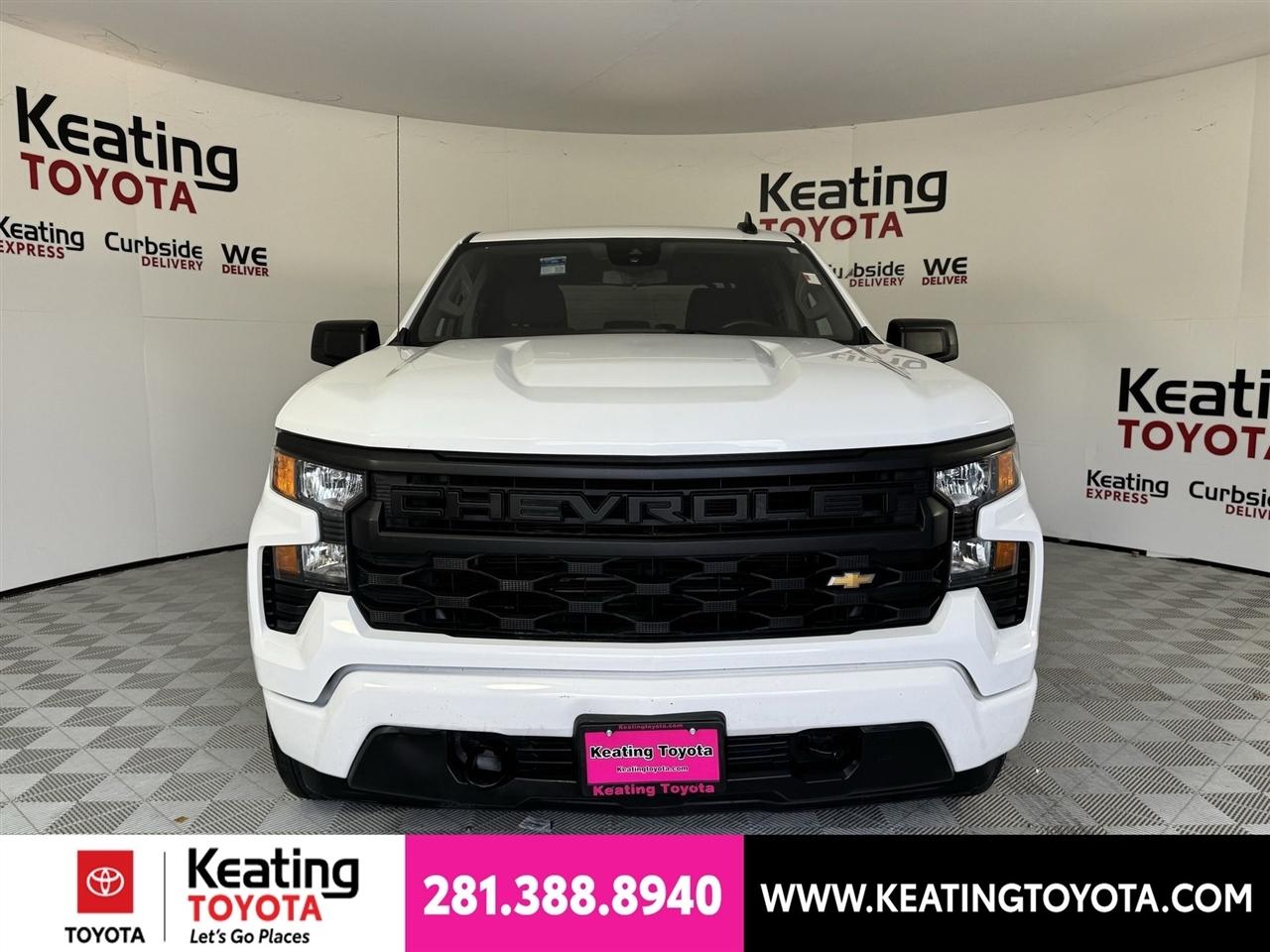 Chevrolet Silverado 1500 Custom Crew Cab 2WD 2023