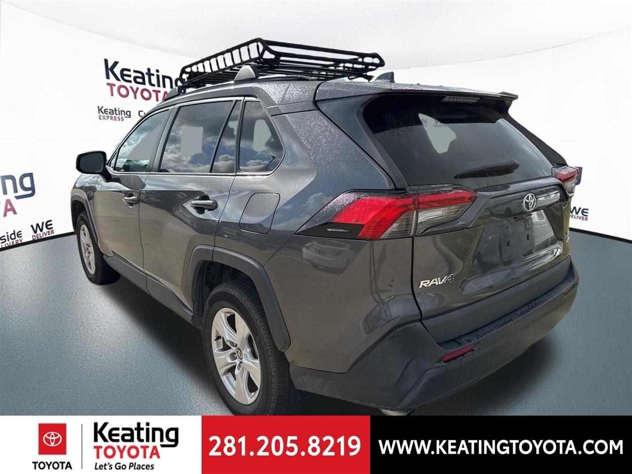 Toyota RAV4 XLE AWD 2021