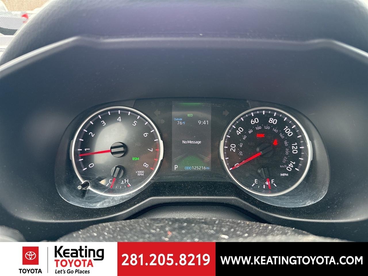 Toyota RAV4 XLE AWD 2021