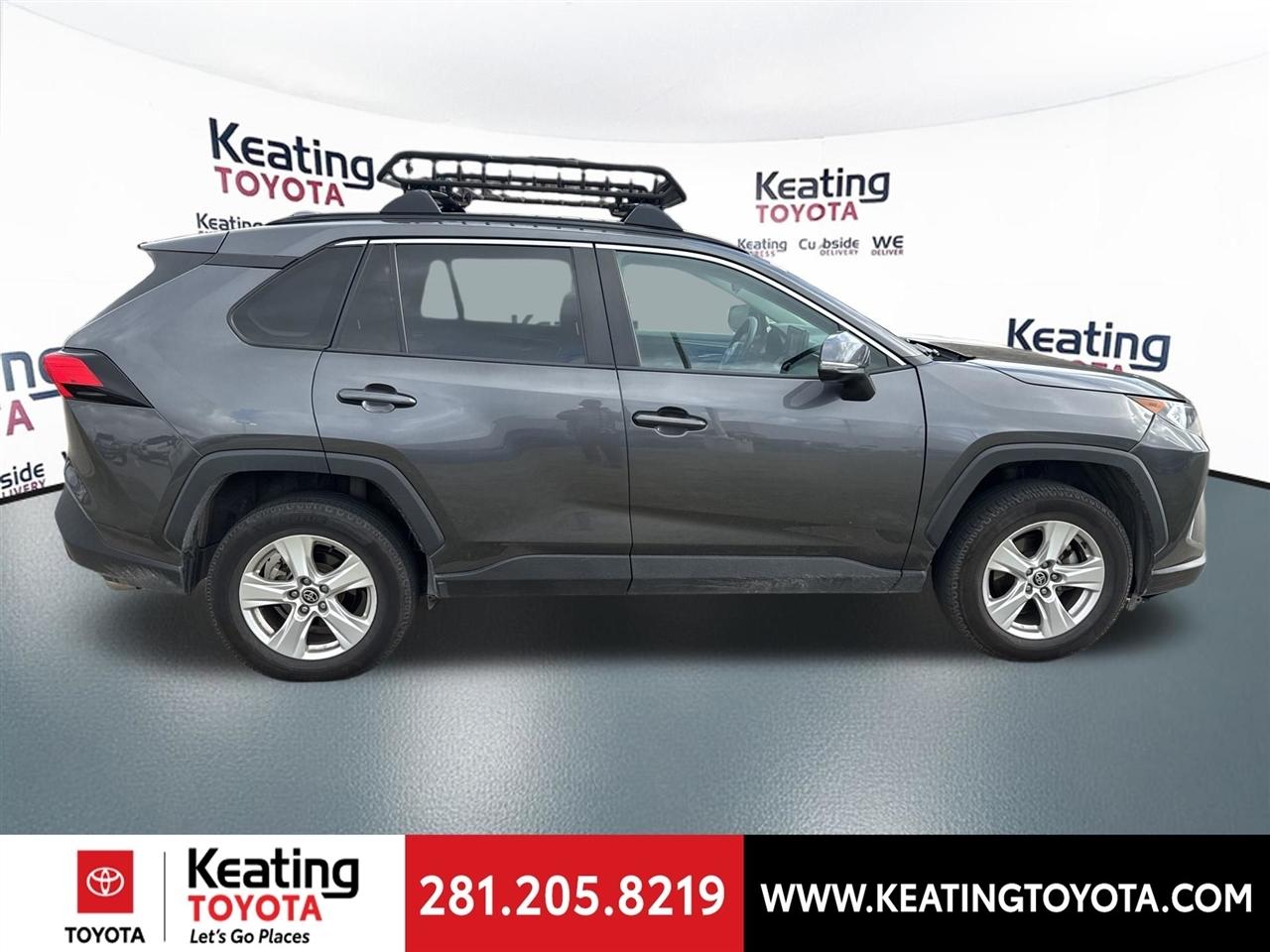 Toyota RAV4 XLE AWD 2021