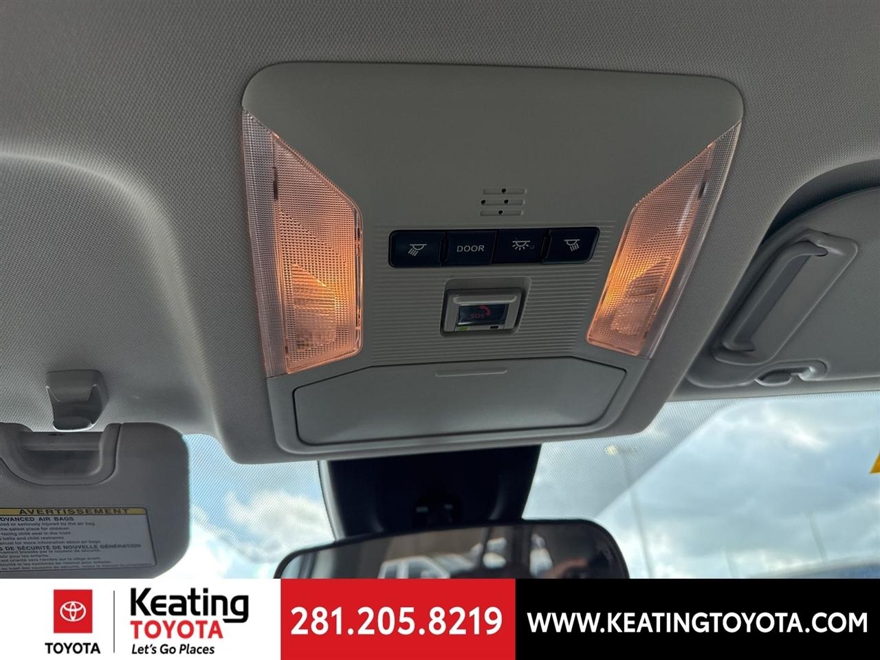 Toyota RAV4 XLE AWD 2021