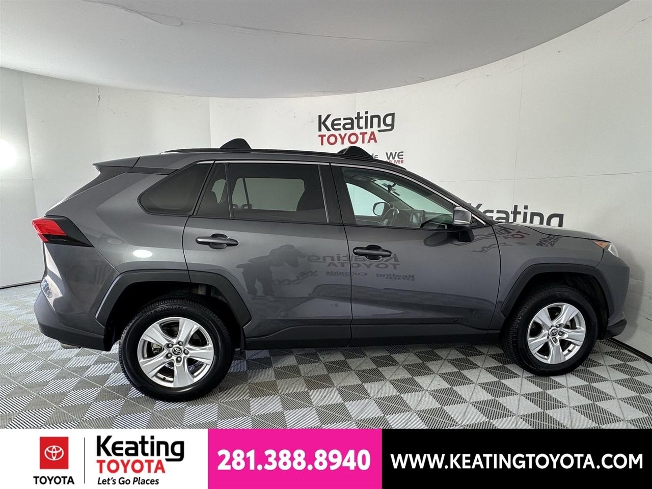 Toyota RAV4 XLE AWD 2021