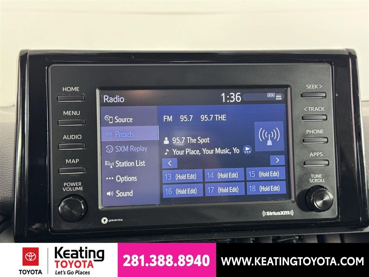 Toyota RAV4 XLE AWD 2021
