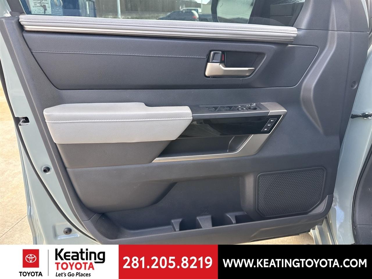 Toyota Tundra Limited CrewMax 4WD 2025