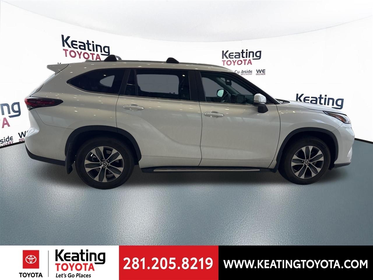 Toyota Highlander XLE 2025