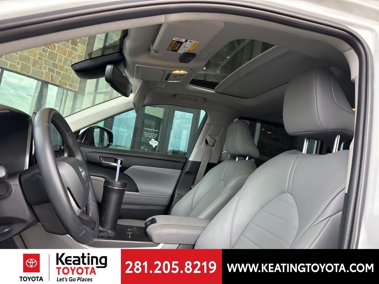 Toyota Highlander XLE 2025