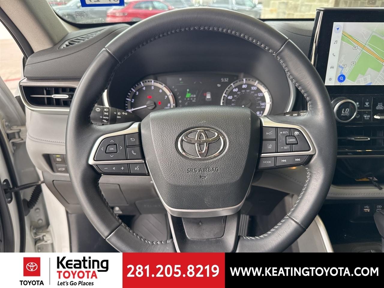 Toyota Highlander XLE 2025