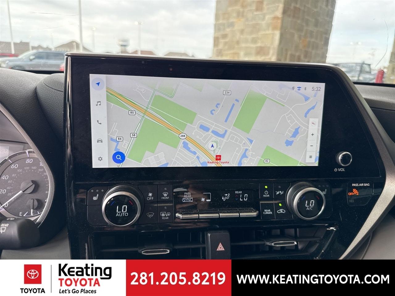 Toyota Highlander XLE 2025