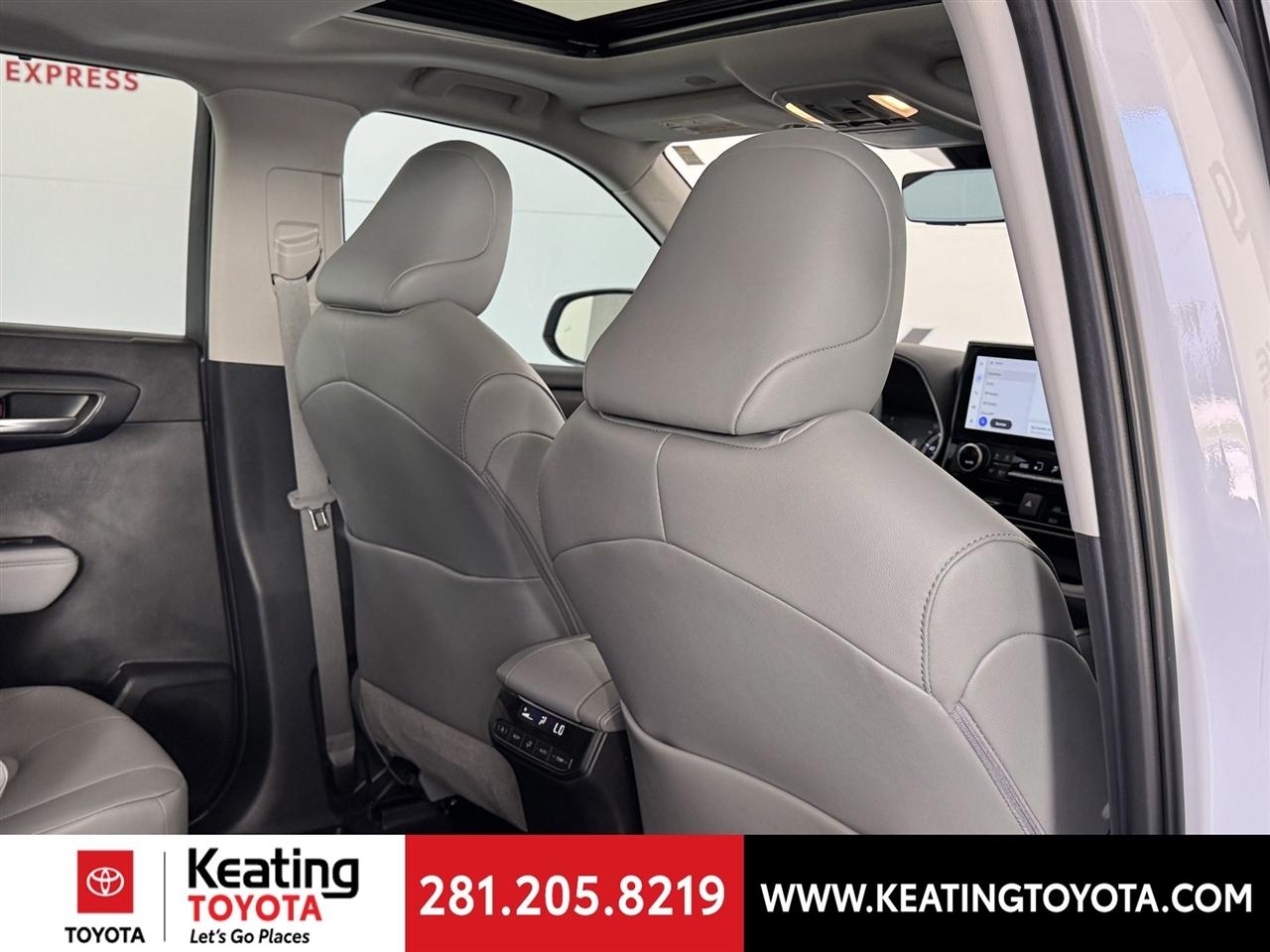 Toyota Highlander XLE 2025