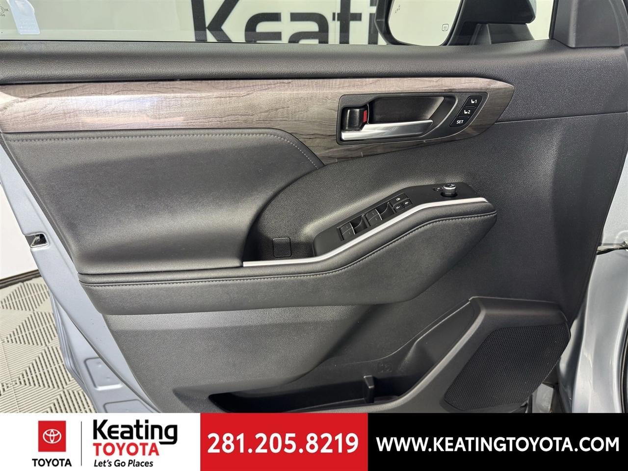 Toyota Highlander Hybrid Limited 2024