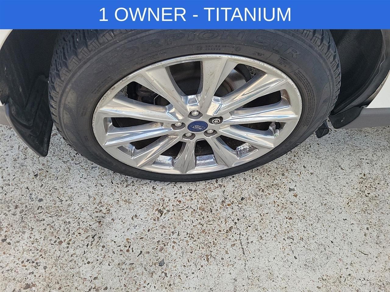 Ford Edge Titanium 2018