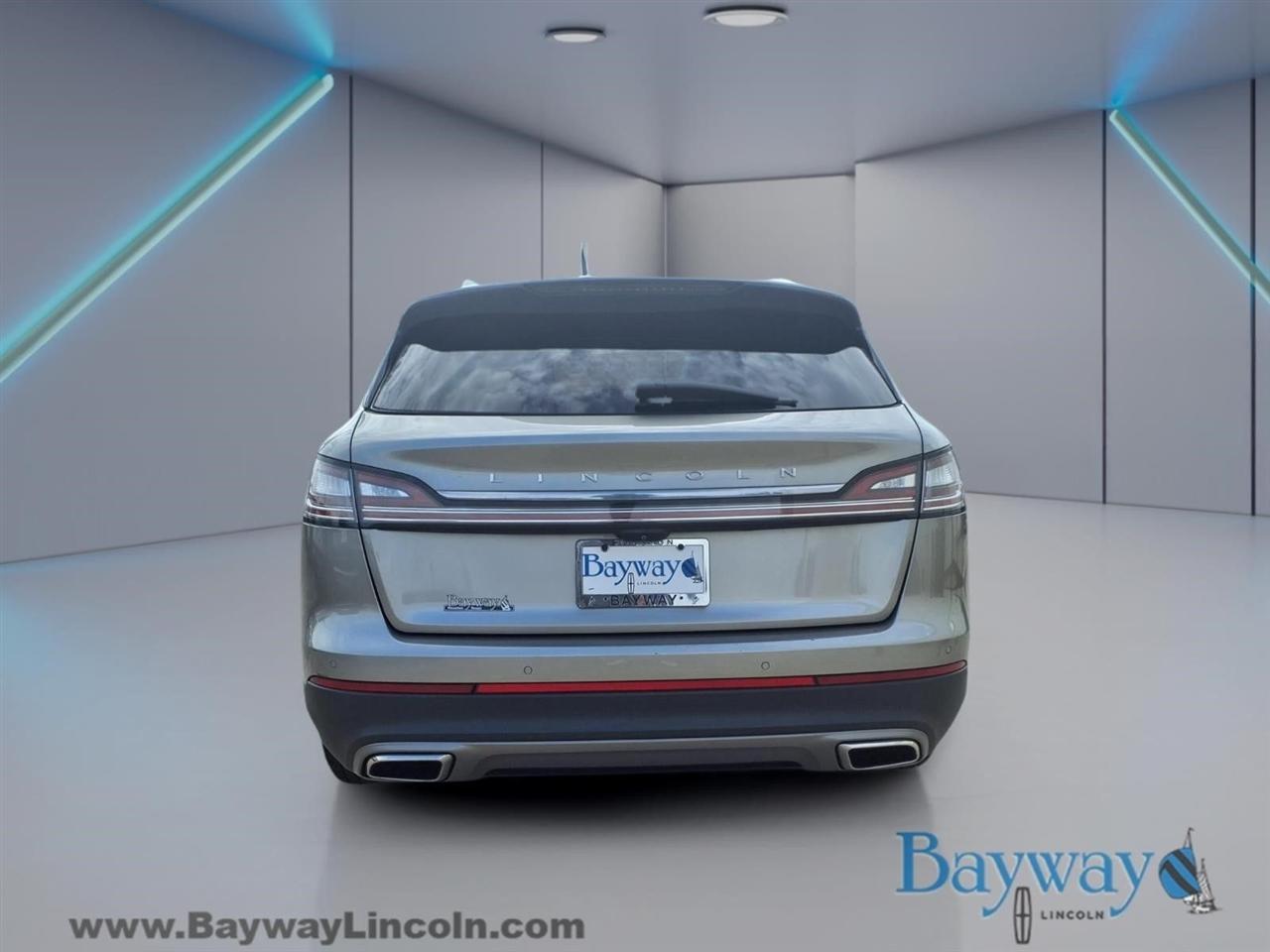 Lincoln Nautilus Base 2023