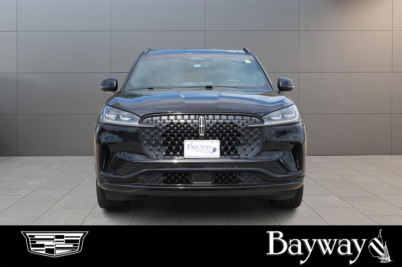 Lincoln Aviator Reserve AWD 2025