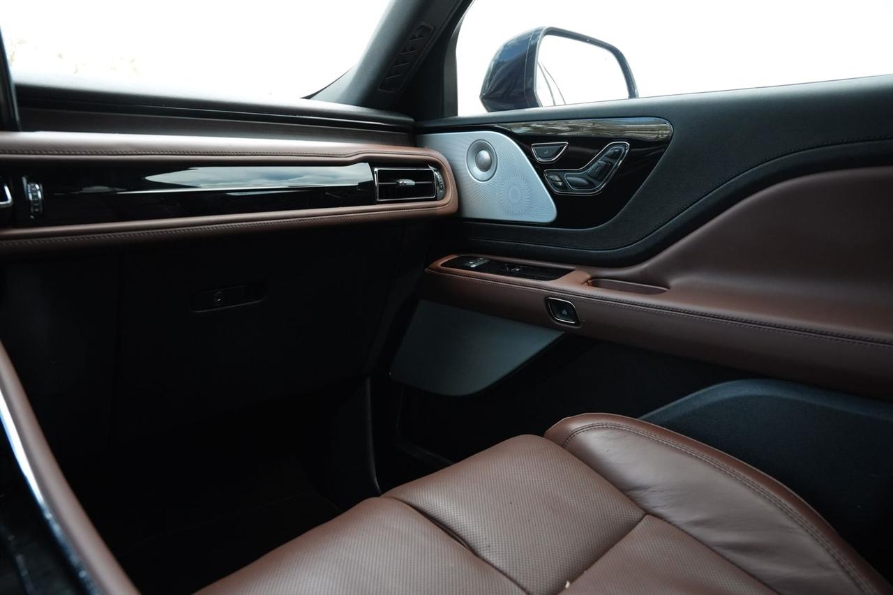 Lincoln Aviator Reserve AWD 2025