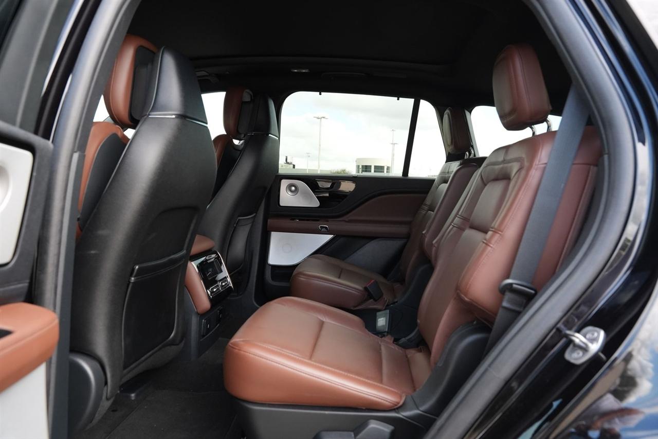 Lincoln Aviator Reserve AWD 2025