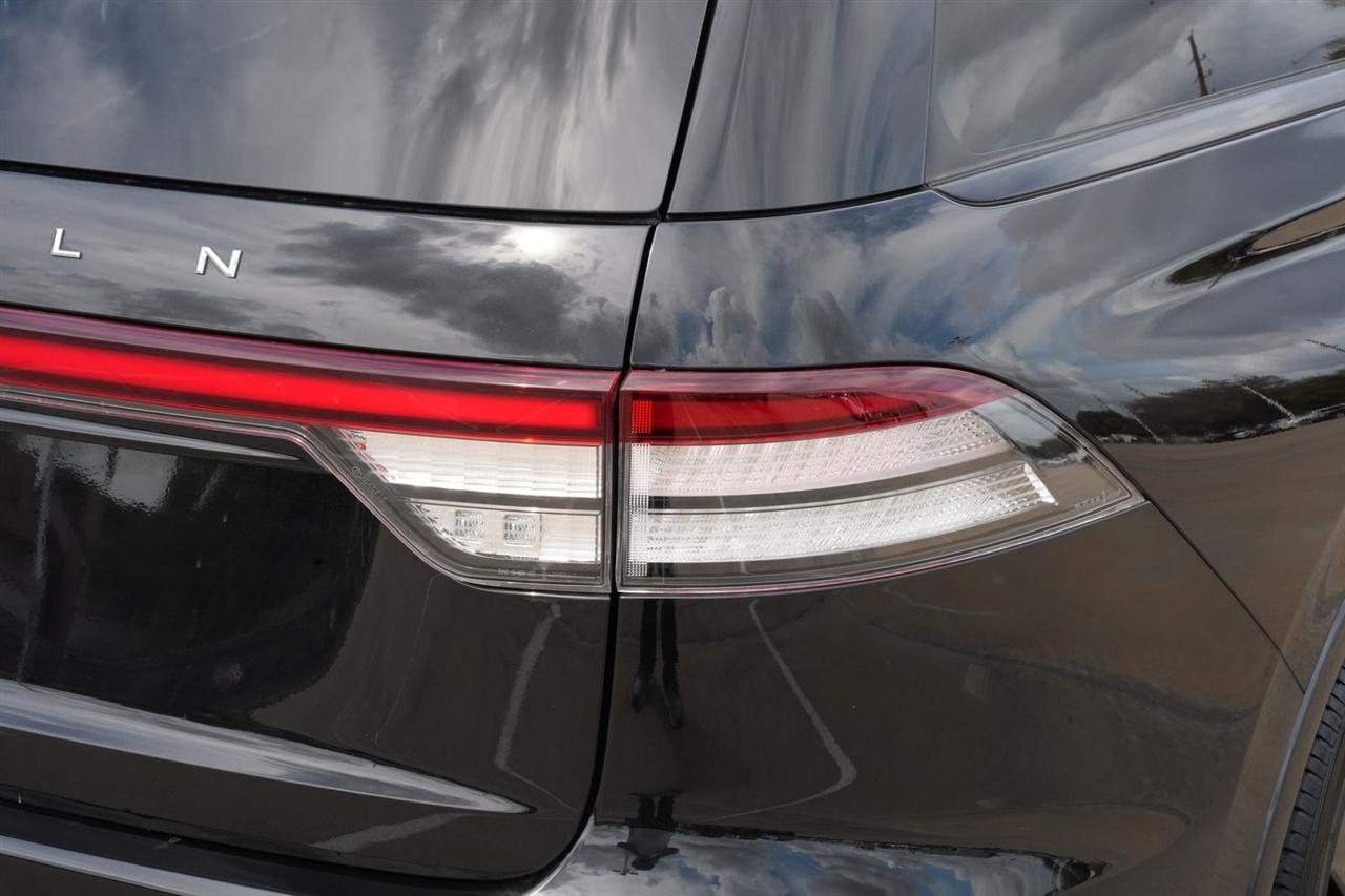 Lincoln Aviator Reserve AWD 2025